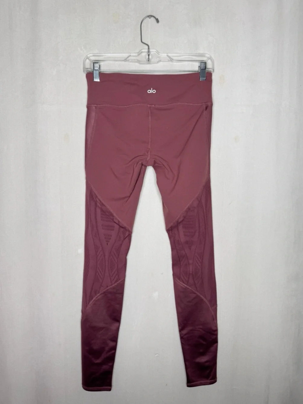ALO / Vitality mesh panel full length athletic leggings in Grenache pink / S